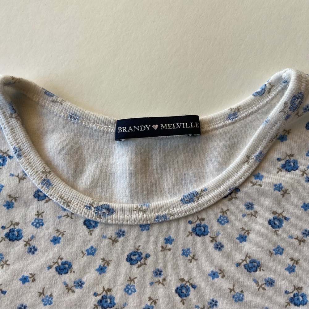 Brandy Melville Ashlyn/ Caroline Bundle - Picture 8 of 8